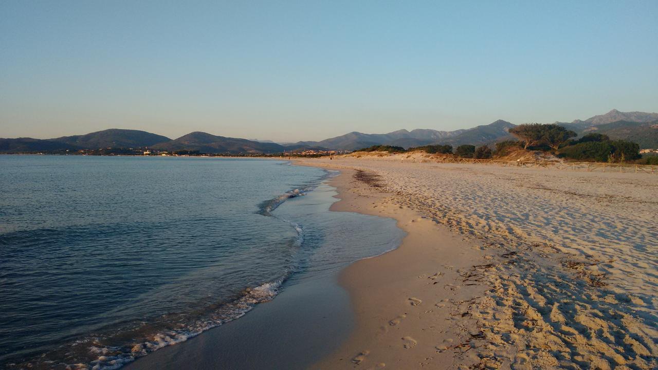 Appartamento Residenziale Trilocale 6 Posti Letto Via Sardegna San Teodoro San Teodoro  Exterior foto